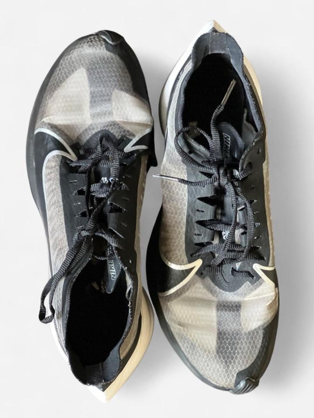 Nike Zoom Gravity Black Metallic Silver Running Shoes Women’s Size 10